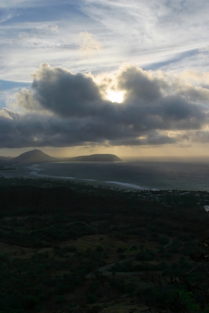 Bei Sonnenaufgang auf dem Diamond Head 15.9.2005